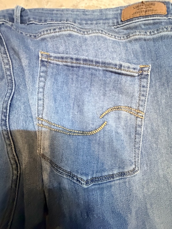 Levi Strauss Signature Size 20 Jeans Slim Straight Cuffed Medium Wash Stretch - Picture 6 of 10